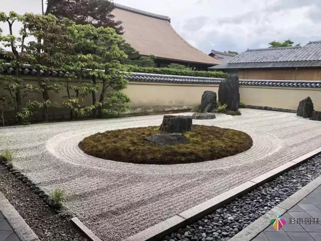 呈現東方禪意之美的30個日式庭院設計。趕緊來看看!